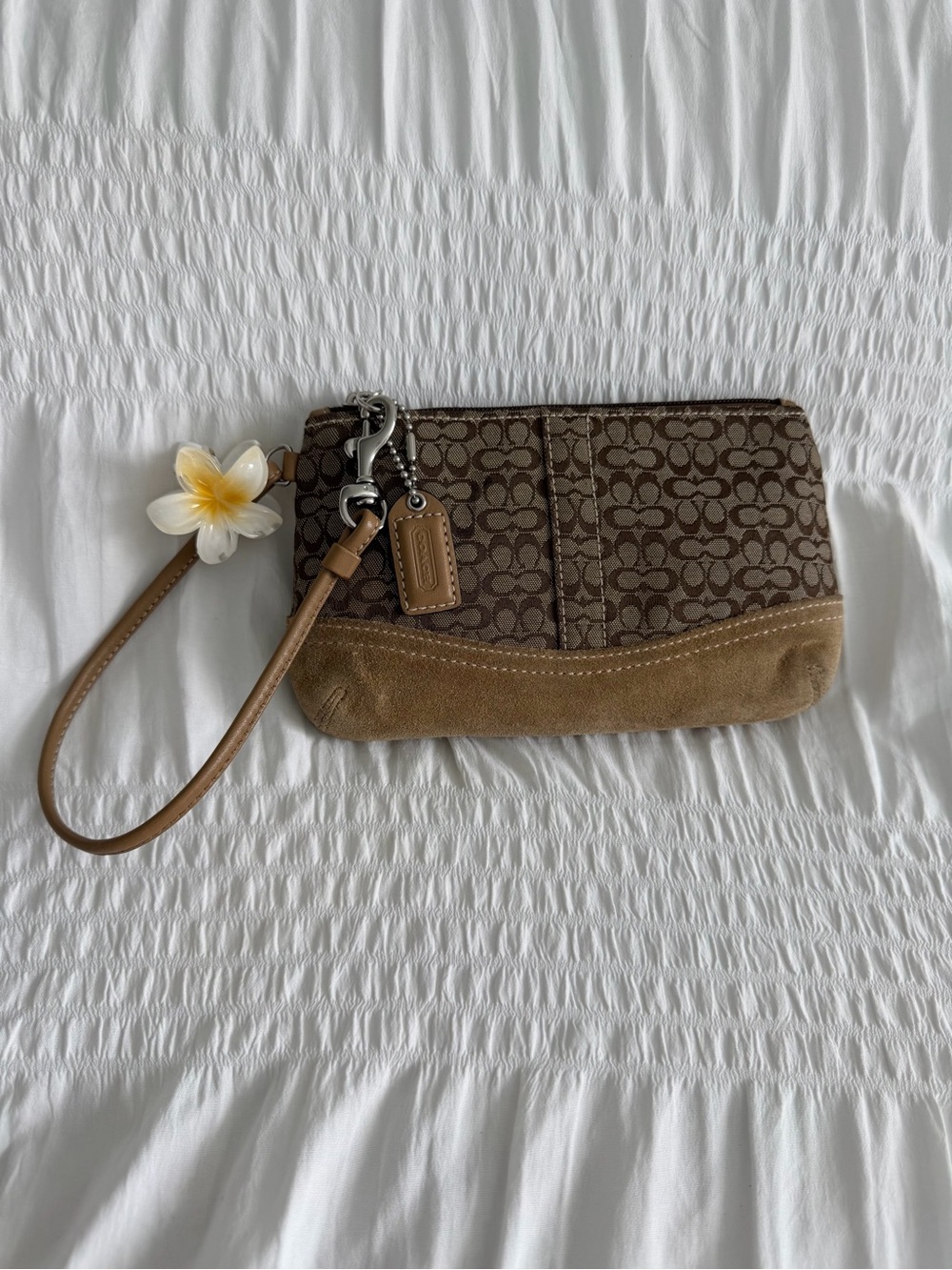 Vintage Coach Jacquard Canvas Suede Trim Wristlet